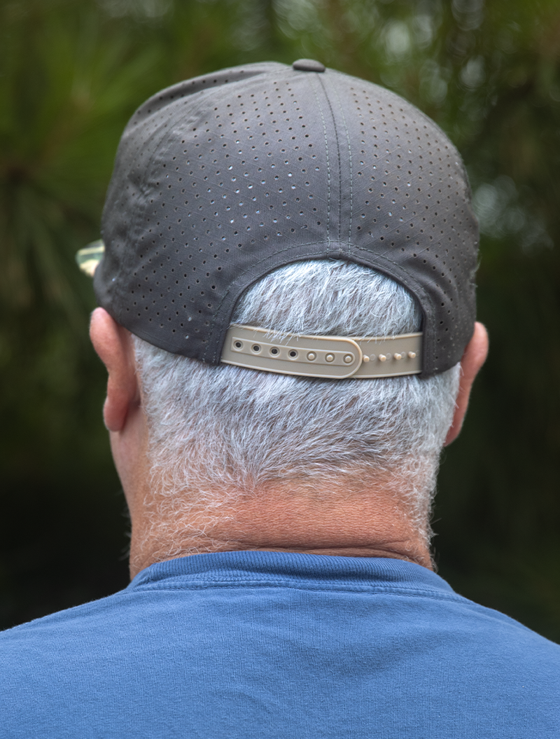 Load image into Gallery viewer, Buck Junkie Keep It Country Flat Brim Hat
