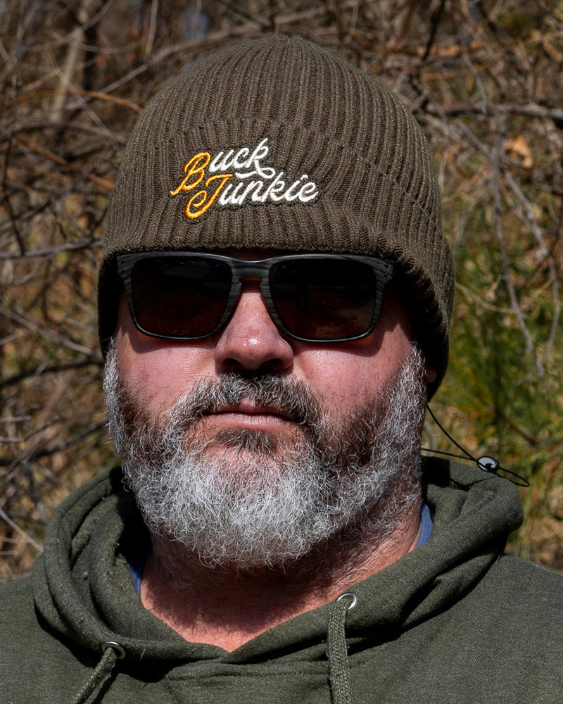 Load image into Gallery viewer, Buck Junkie Beanie - Green
